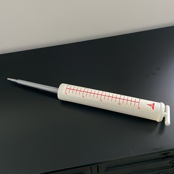 Halloween Plastic Nurse Jumbo Needle, NWOT. - Picture 2 of 3